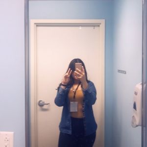 Meet your Posher, Yuliana